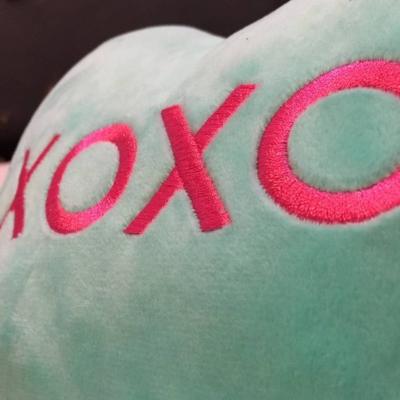 Xoxo Mint Green Plush Heart - Picture 6 of 8
